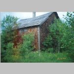 The Abandoned THURMAN house. 1995<br>Rear view of this house in Farmbrough, , QC, Canada<br>Source: images/5DApr15/0005DApr15/ (246.15 KB)